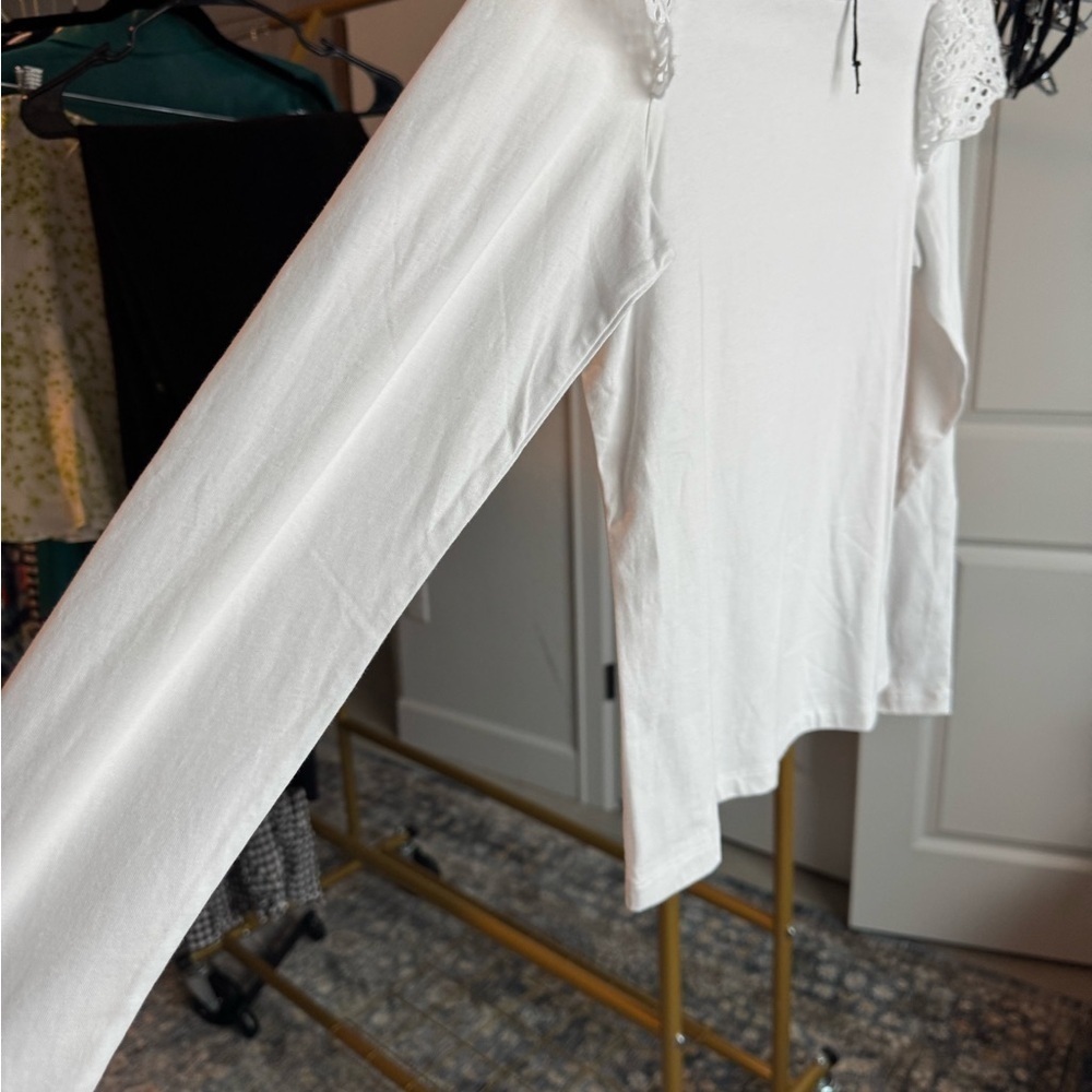 Joe’s Jeans White Long Sleeve Knit Ruffle Shoulder Tee Size Small New With Tags - Picture 6 of 8